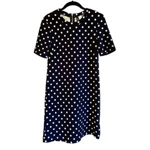 DIVIDED by H&M, WOMENS, VERSATILE, STRETCHY, POLKA DOT DRESS IN NAVY. SIZE 8